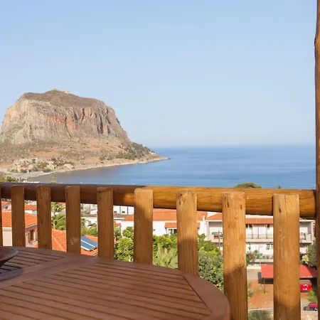Maison d'hôtes Monemvasia Green Apartments 4*