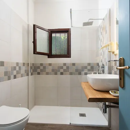 Monemvasia Green Apartments بيت ضيافة