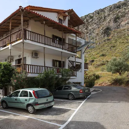 Monemvasia Green Apartments 4* Monemvasía