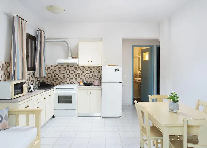 Maison d'hôtes Monemvasia Green Apartments 4*