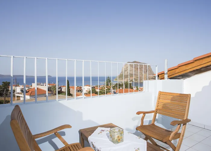 Maison d'hôtes Monemvasia Green Apartments