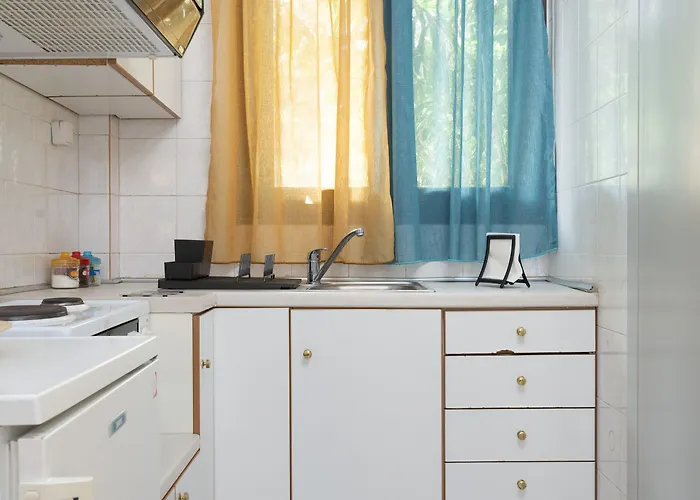 Guest house Monemvasia Green Apartments 4*