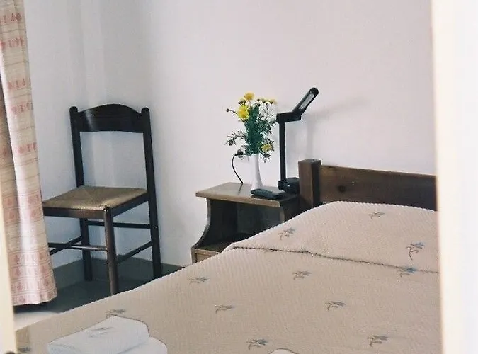 Πανσιόν Monemvasia Green Apartments